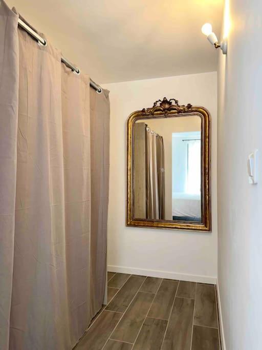 Lou Paseo : Appartement Brocante Centre Historique LʼIsle-sur-la-Sorgue Dış mekan fotoğraf